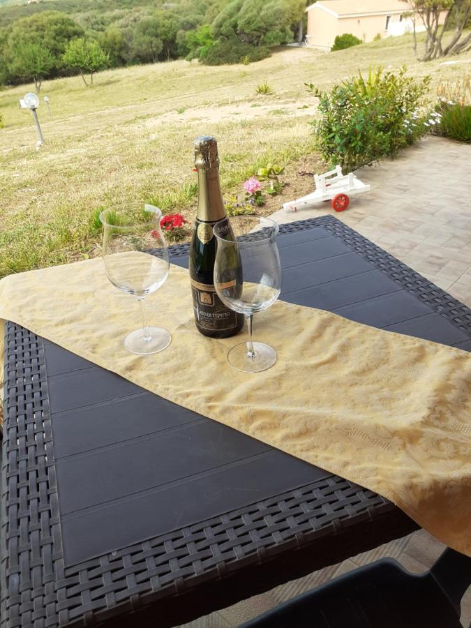 Agriturismo Gli Olivastri Appartamento Corbezzolo Con Piscina E Vista Mare,Climatizzatore,Wifi Aglientu Exterior foto